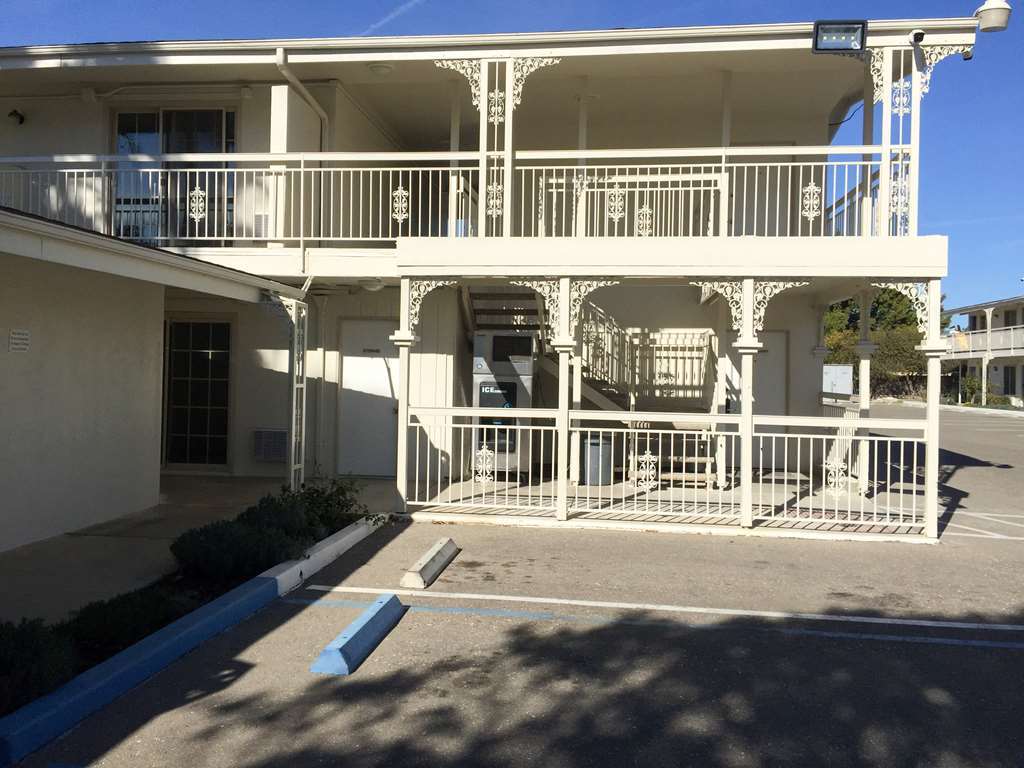 Hotel 6-santa Maria, Ca - South