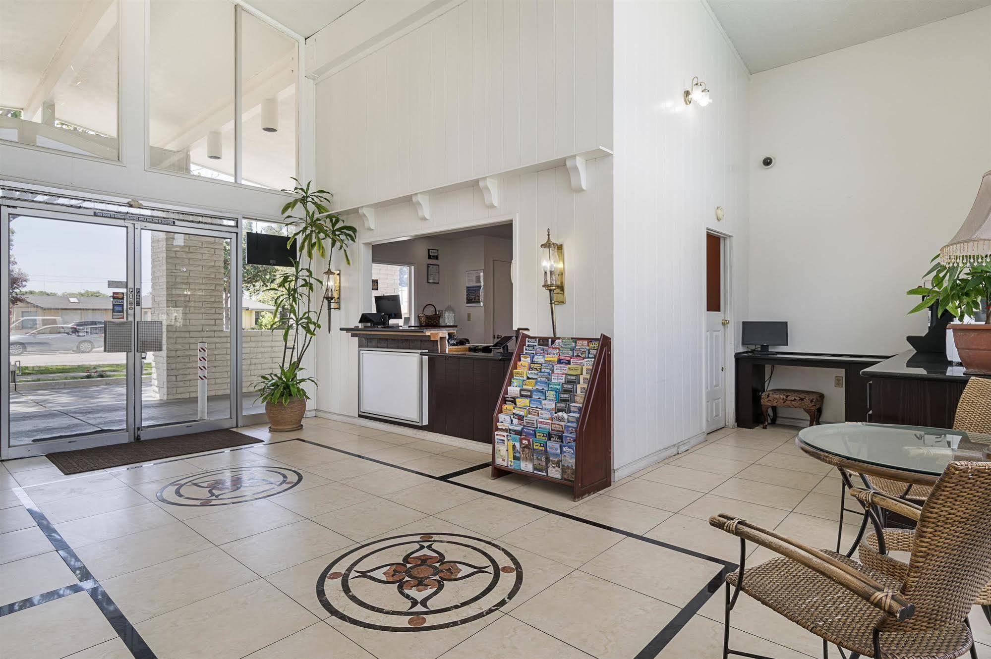 6-santa Maria, Ca - South Hotel